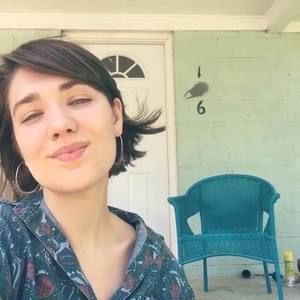 Meet your Posher, Delaney